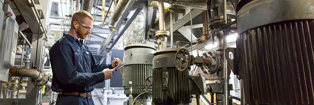 engineer examining airgas nitrous oxide systems